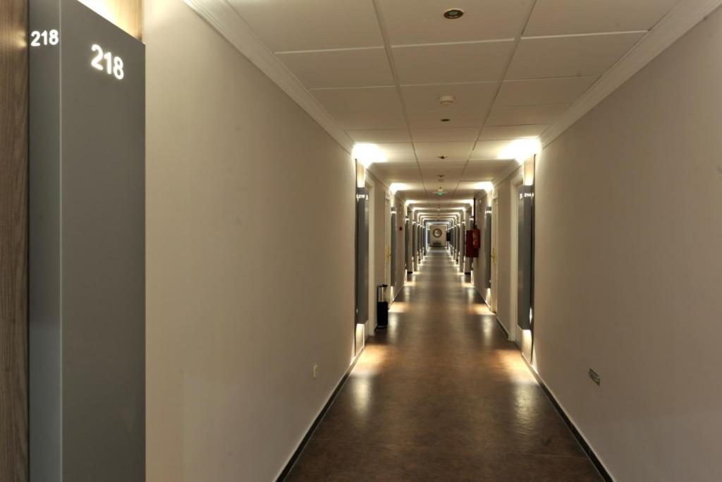 Hotel Salobrena Suites Exterior photo